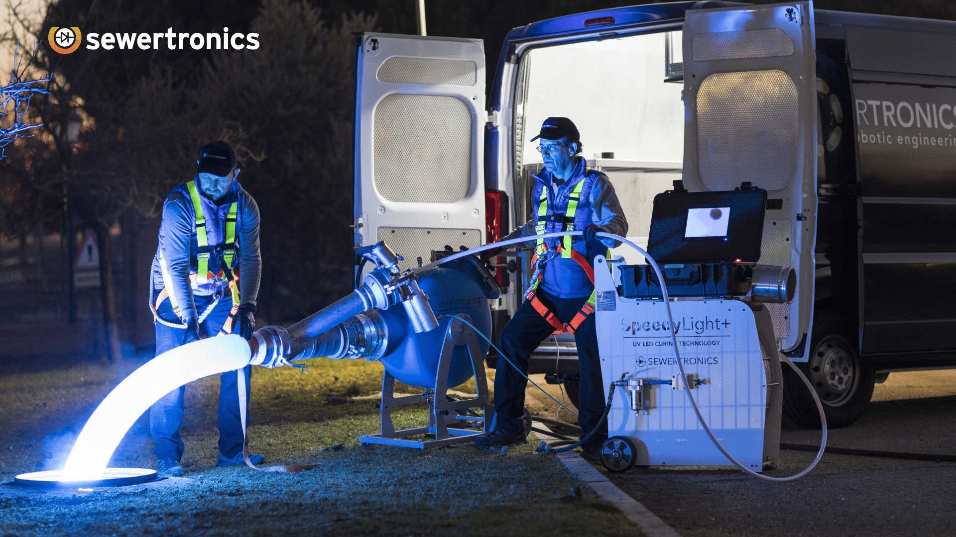 sewertronics speedy light in use banner